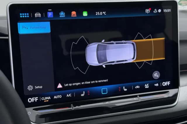 Volkswagen Golf (2025) thumbnail 12