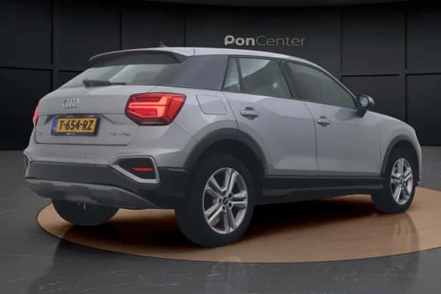 Audi Q2 (2021) thumbnail 5