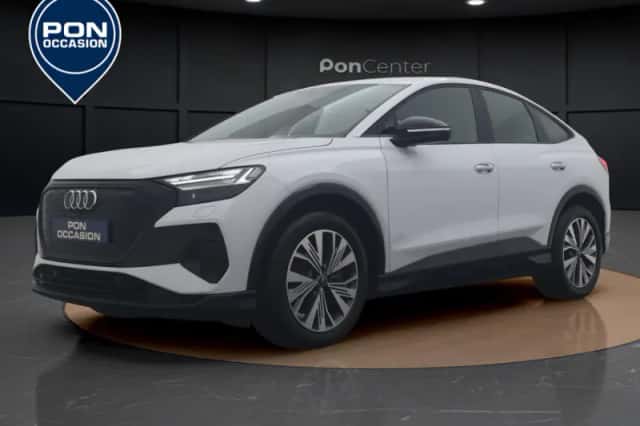 Audi Q4 e-tron (2024) thumbnail 2