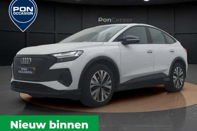 Audi Q4 (2024) thumbnail 2