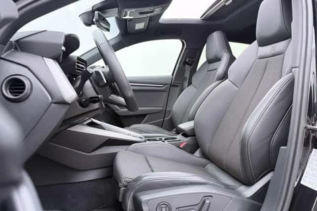 Audi A3 (2024) thumbnail 4