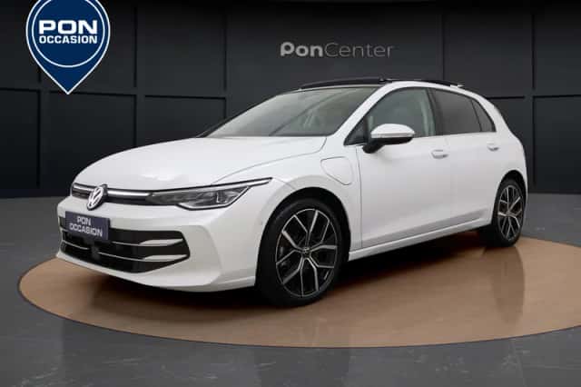 Volkswagen Golf (2025)