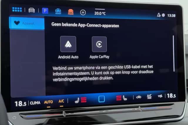 Volkswagen Golf (2025) thumbnail 11