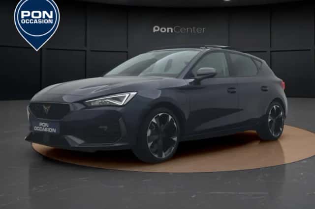 CUPRA Leon (2024) thumbnail 2