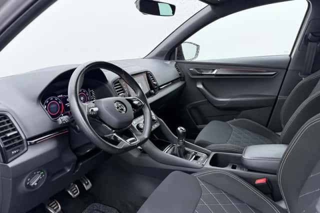 Škoda Karoq (2021) thumbnail 3