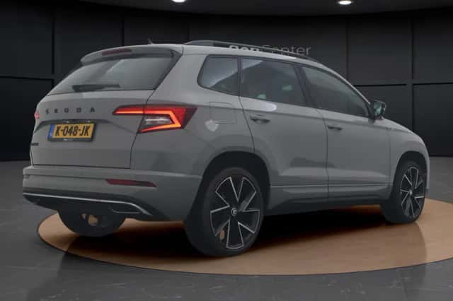 Škoda Karoq (2021) thumbnail 5
