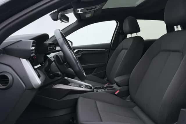 Audi A3 (2021) thumbnail 6