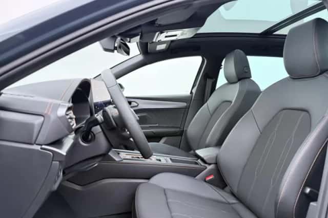 CUPRA Leon Sportstourer (2025) thumbnail 5