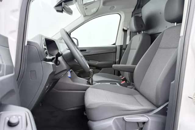 Volkswagen Caddy (2022) thumbnail 5