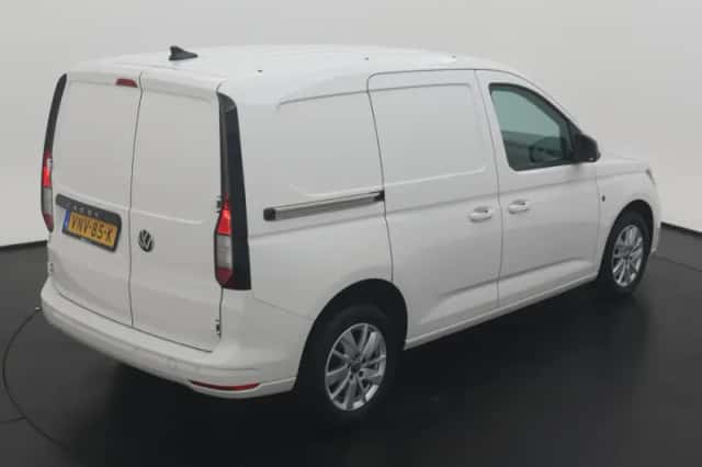 Volkswagen Caddy (2022) thumbnail 6