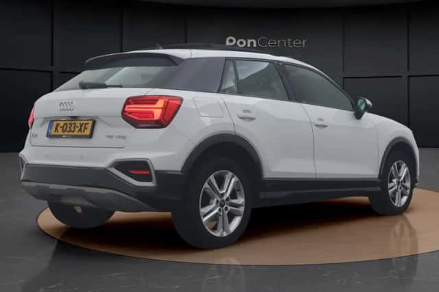Audi Q2 (2021) thumbnail 5