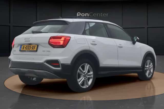 Audi Q2 (2021) thumbnail 6