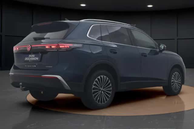 Volkswagen Tiguan (2025) thumbnail 6