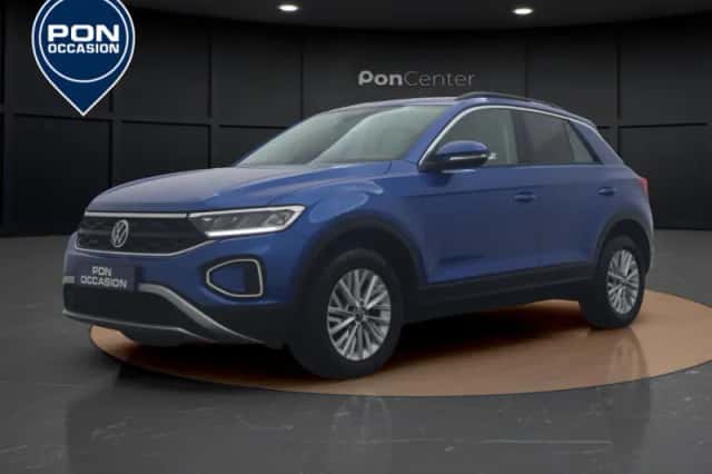 Volkswagen T-Roc (2023) thumbnail 2