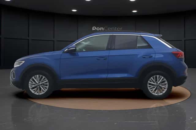Volkswagen T-Roc (2023) thumbnail 6