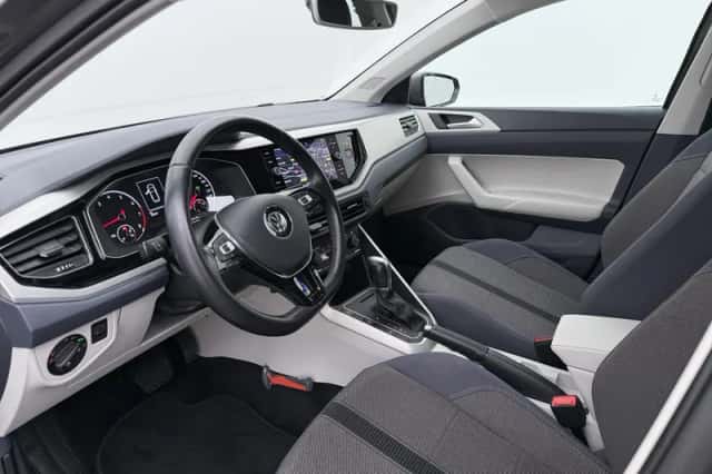Volkswagen Polo (2019) thumbnail 2