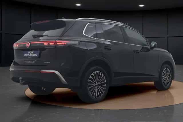 Volkswagen Tiguan (2025) thumbnail 6