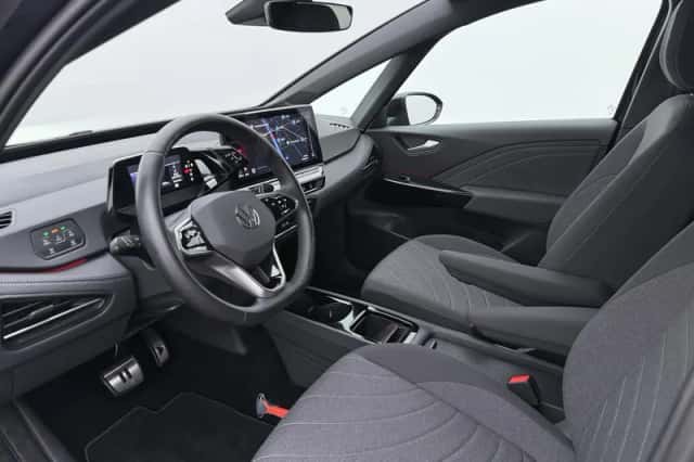 Volkswagen ID.3 (2024) thumbnail 2