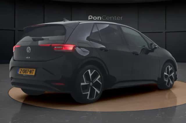 Volkswagen ID.3 (2024) thumbnail 5