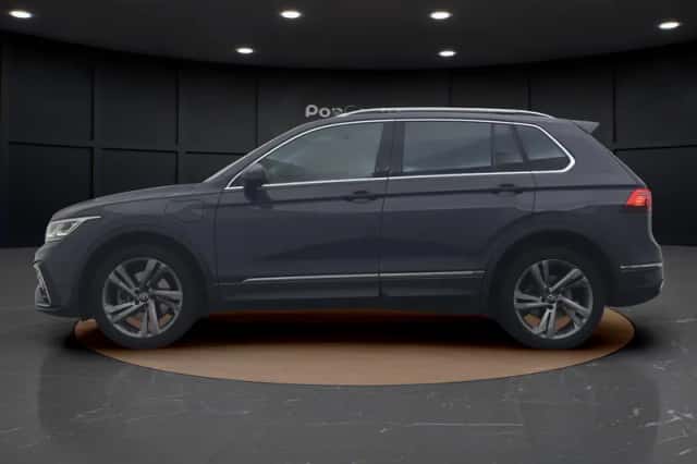 Volkswagen Tiguan (2023) thumbnail 6