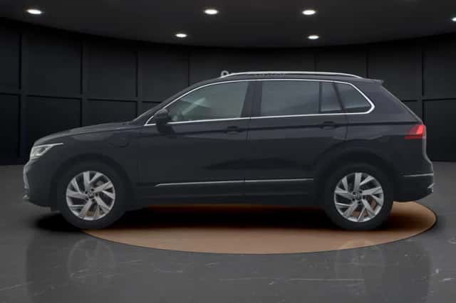 Volkswagen Tiguan (2022) thumbnail 6