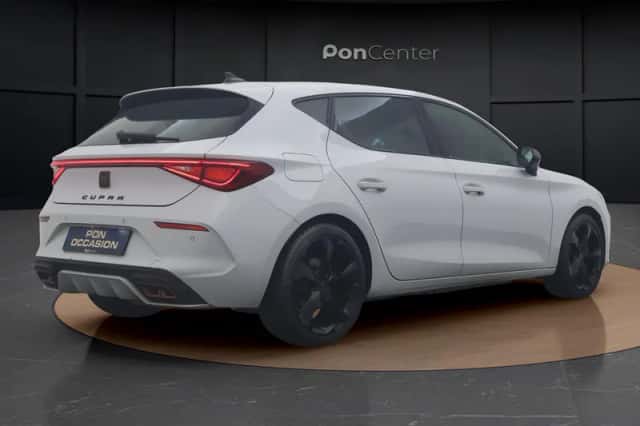 CUPRA Leon (2023) thumbnail 5
