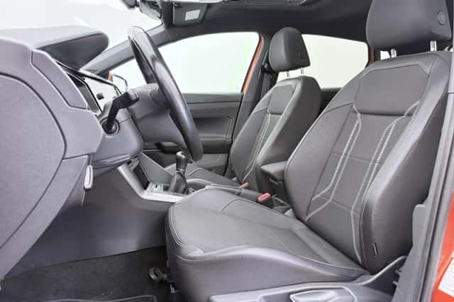 Volkswagen Polo (2021) thumbnail 4