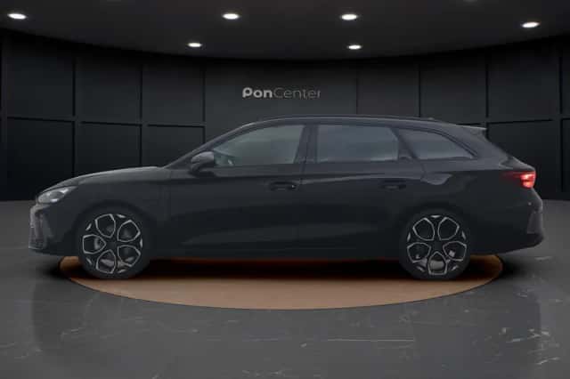 CUPRA Leon (2025) thumbnail 5