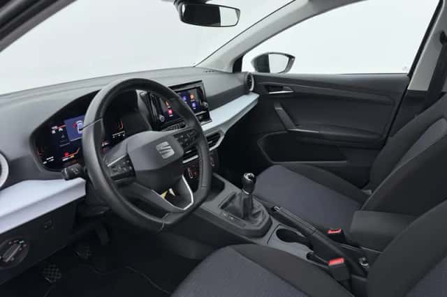 SEAT Ibiza (2024) thumbnail 3