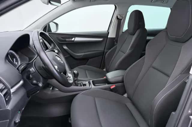 Škoda Karoq (2022) thumbnail 4