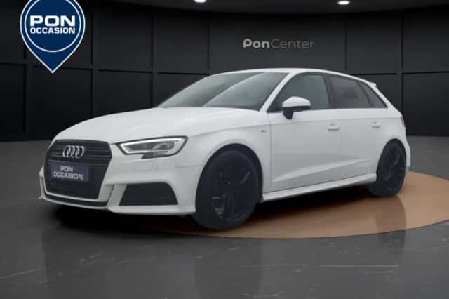 Audi A3 (2016) thumbnail 2