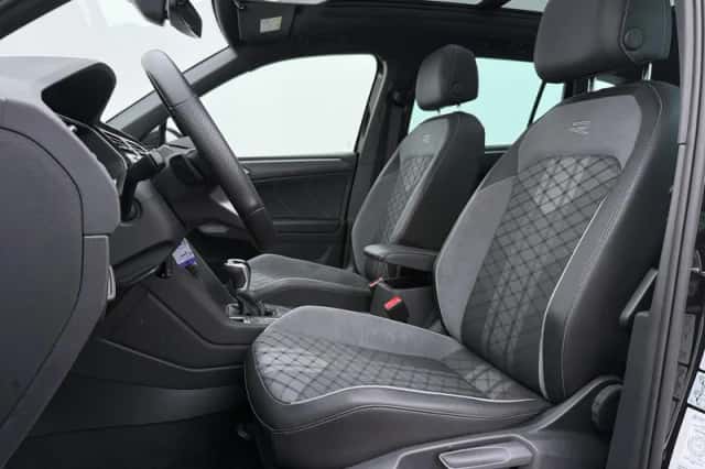 Volkswagen Tiguan (2023) thumbnail 4