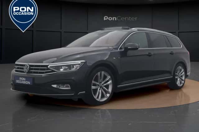 Volkswagen Passat (2022) thumbnail 1