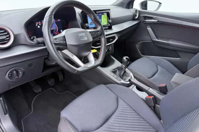 SEAT Ibiza (2024) thumbnail 4