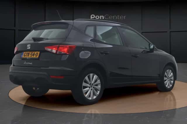 SEAT Arona (2024) thumbnail 5