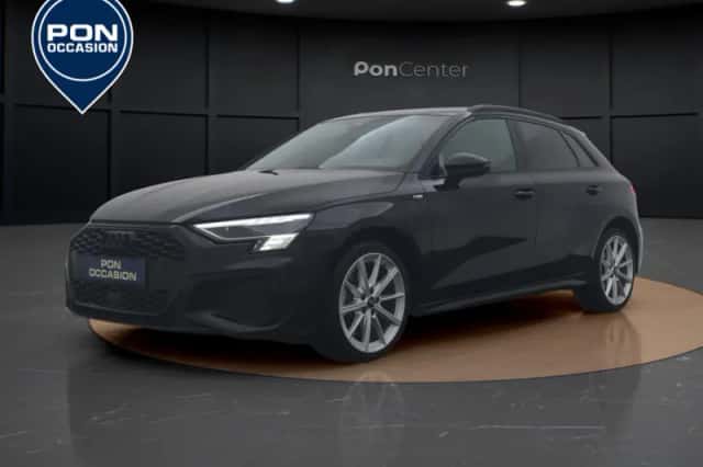 Audi A3 (2024) thumbnail 2