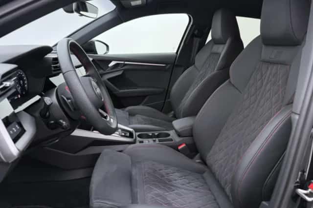 Audi A3 (2024) thumbnail 5