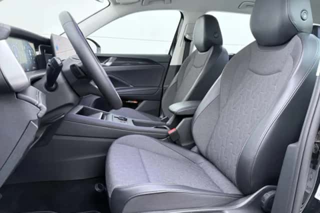 Volkswagen Tayron (2025) thumbnail 5