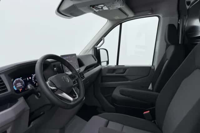 Volkswagen Crafter (2024) thumbnail 4