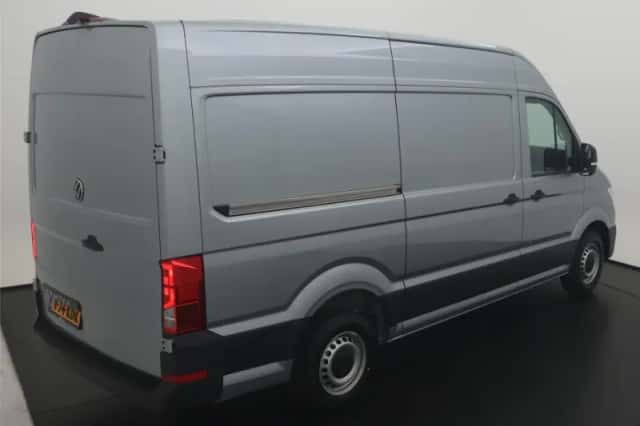 Volkswagen Crafter (2024) thumbnail 6