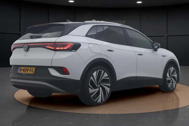 Volkswagen ID.4 (2021) thumbnail 5