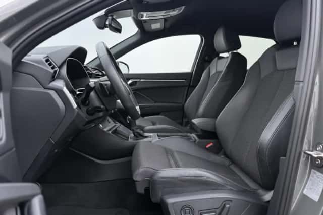 Audi Q3 (2024) thumbnail 5