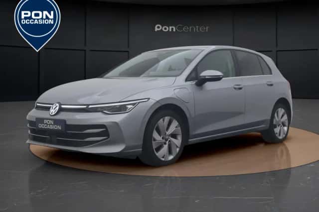Volkswagen Golf (2025) thumbnail 1