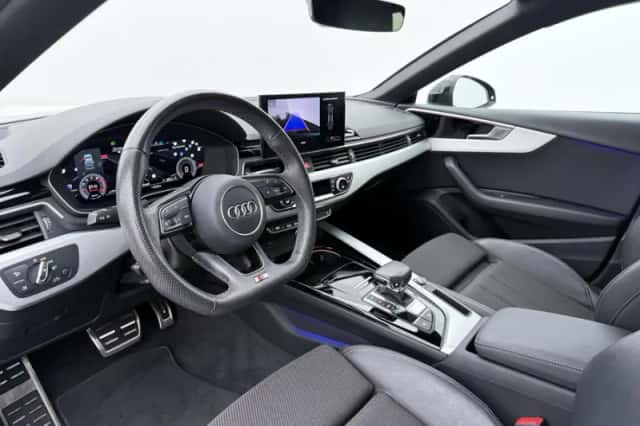 Audi A5 (2023) thumbnail 4