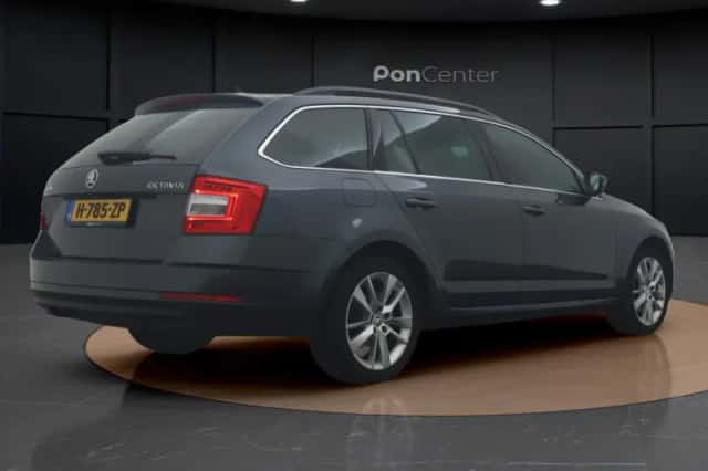 Škoda Octavia (2020) thumbnail 6