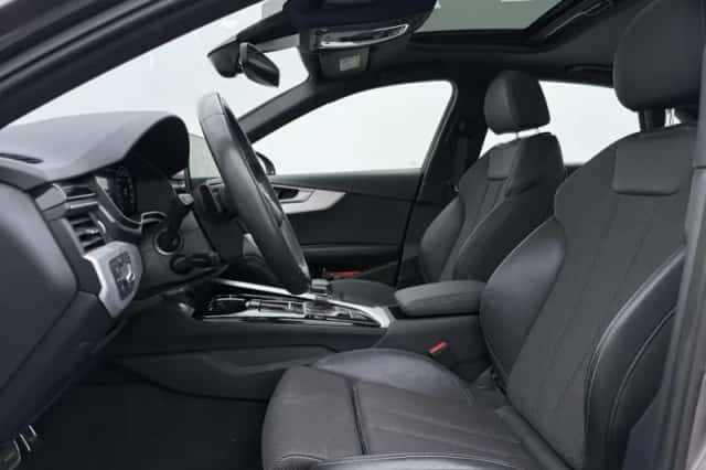 Audi A4 (2022) thumbnail 5