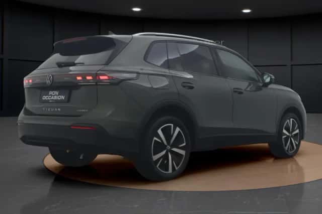 Volkswagen Tiguan (2025) thumbnail 5