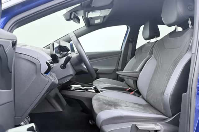 Volkswagen ID.5 (2024) thumbnail 5