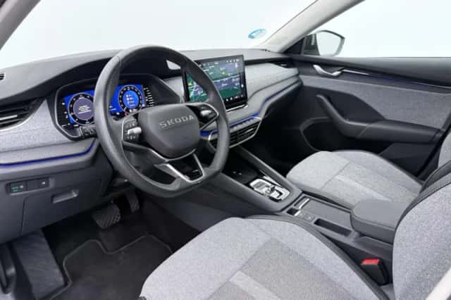Škoda Octavia (2025) thumbnail 4