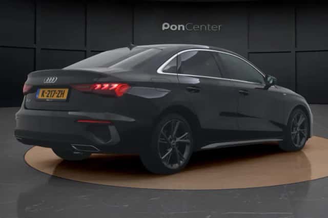 Audi A3 (2021) thumbnail 6